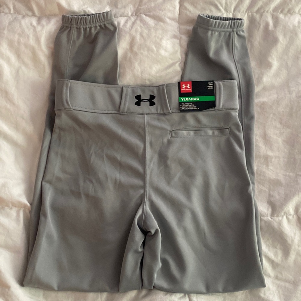 BNWT Under Armour Baseball Pant - Youth Large